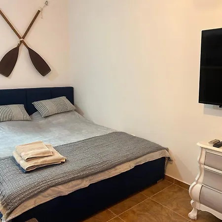 Apartment Malkata Wodenica - Dinevi *